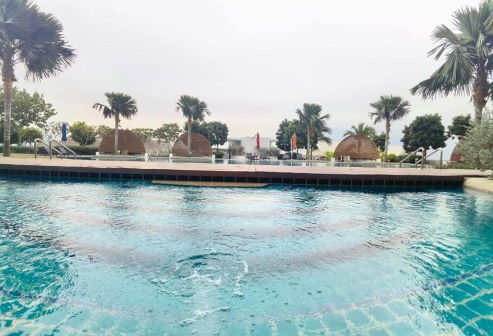 נוסג'יה C0704 Almas Suite Seaview & Netflix Stay מראה חיצוני תמונה
